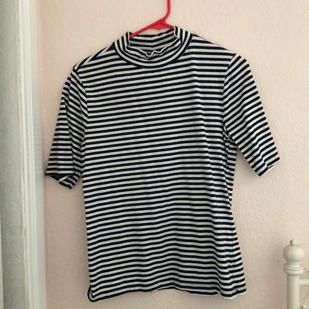 Turtle neck top